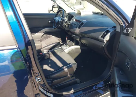 2011 Mitsubishi Outlander Se from USA, damaged, VIN JA4JT3AW6BU022042